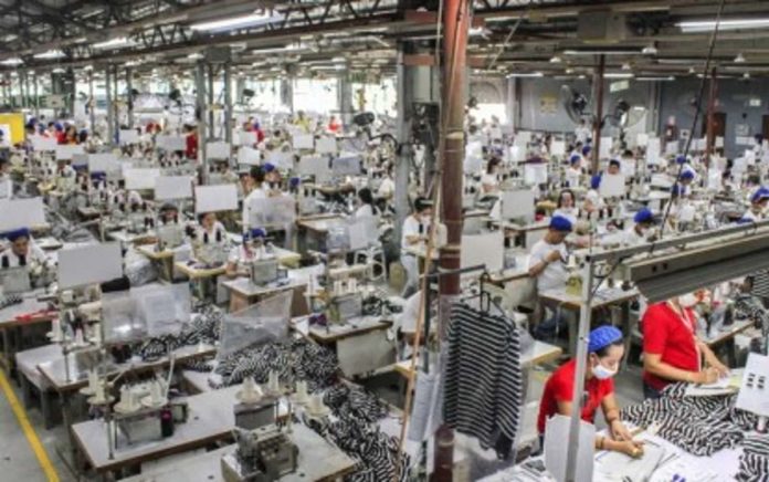 The improvement in the Philippine manufacturing sector’s performance was driven by the positive demand trend, a renewed rise in hiring activities, and the muted inflationary environment. PNA FILE PHOTO