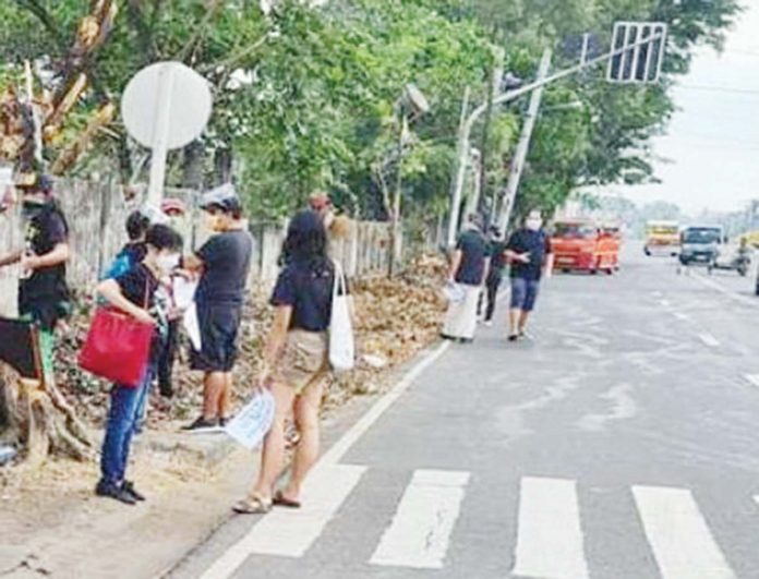 The Sangguniang Panlungsod of Bacolod City passed a resolution requesting the Bacolod Traffic Authority Office to repair and repaint road markings and pedestrian lanes. PHOTO COURTESY OF PNA