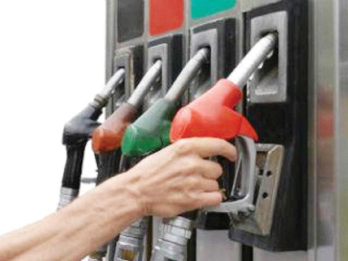 Motorists will experience another rollback in the prices of petroleum products this week. GMA NETWORK PHOTO