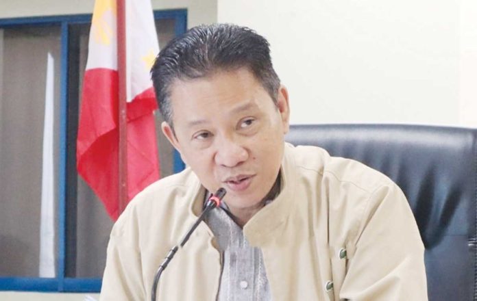 Land Transportation Franchising and Regulatory Board chairperson Teofilo Guadiz III says the agency is set to come out with a new resolution that will reopen the consolidation application process for those who failed to make the previous deadlines. LTFRB PHOTO