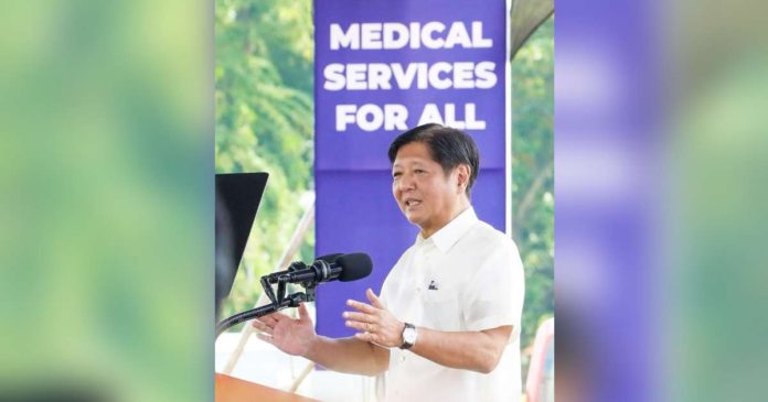 “Kapag pinag-uusapan ang ambulansya, healthcare na ‘yan. Buhay na ng tao ‘yan. Dapat huwag nang pinupulitika ‘yan,” says President Ferdinand “Bongbong” Marcos Jr. during Tuesday’s distribution of 129 ambulances or Patient Transport Vehicles (PTV) to local government units under the Medical Transport Vehicle Donation Program of the Philippine Charity Sweepstakes Office.