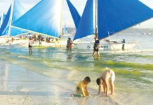 The drop in the number of foreign tourists visiting Boracay Island is attributed to the decrease of Chinese tourist arrivals and limited regional flights to Kalibo International Airport and Caticlan Airport from South Korea and Taiwan.