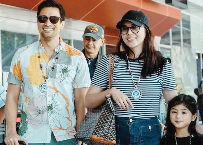 “Saving Grace” lead stars Julia Montes and Sam Milby alongside child actress Zia Grace arrived in Puerto Princesa, Palawan to start shooting for the series. @DREAMSCAPEPH/INSTAGRAM PHOTO