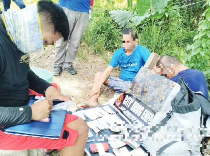 Drug suspects identified as aliases “Jojo” and “Nonoy” from Tigbauan, Iloilo yielded around P1,360,000 worth of suspected shabu in a buy-bust operation in Barangay Q. Abeto, Mandurriao, Iloilo City on Sept. 24, 2024. PRO-6 PHOTO