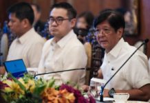 President Ferdinand Romualdez Marcos Jr. (right) presides over the sectoral meeting on Managing Food and non-food inflation on Tuesday, Sept. 24, 2024 at the State Dining Room of Malacañan Palace, Manila. YUMMIE DINGDING / PPA POOL