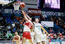 Ilonggo John Bryan Sajonia of San Beda University Red Lions tries to score against the defense of College of St. Benilde Blazers’ Allen Liwag. PHOTO COURTESY OF NCAA/GMA SPORTS