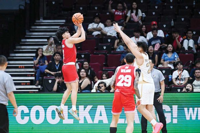 University of the East Red Warriors’ Wello Lingolingo pulls up for a shot. UAAP PHOTO