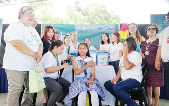 A learner at the Malandog Elementary School in San Jose de Buenavista, Antique, avails of the school-based immunization on Wednesday, Oct. 9, 2024. PNA PHOTO BY ANNABEL CONSUELO J. PETINGLAY