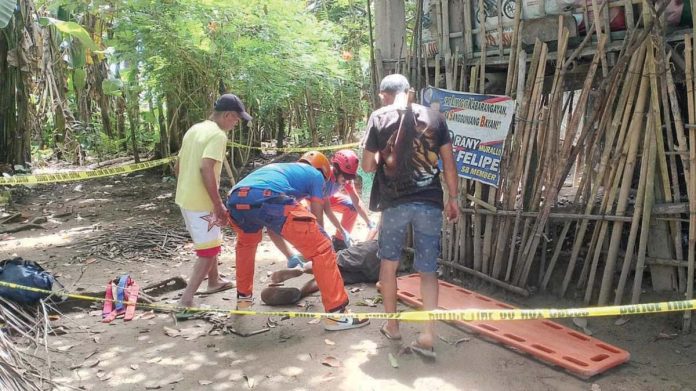 Police said Jameson De Juan died from multiple hack wounds after he was attacked by Dante Santos in Barangay Mobo, Kalibo, Aklan on Monday, Oct. 7, 2024. BRIGADA NEWS FM KALIBO