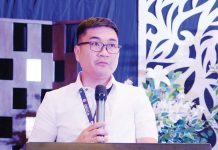 “We are experiencing an influx of tourists. Let us check on airports and seaports to ensure that there are functional desks for women and children to go to when they need protection,” says Regional Director Arwin Razo of the Department of Social Welfare and Development (DSWD) in Western Visayas.