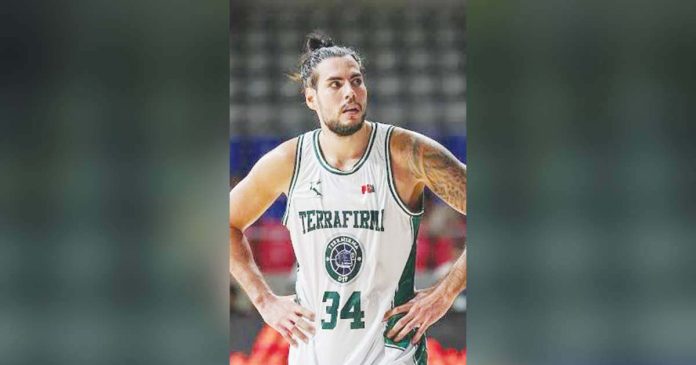 Prior to his PBA career, Christian Standhardinger played professionally for German teams Mitteldeutscher BC, Ehingen Urspring, and SC Rasta Vechta before he suited up as an import for the Hong Kong Eastern. PBA PHOTO