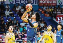 Arellano University Chiefs’ Basti Valencia goes for an inside basket attempt. PHOTO COURTESY OF NCAA/GMA SPORTS