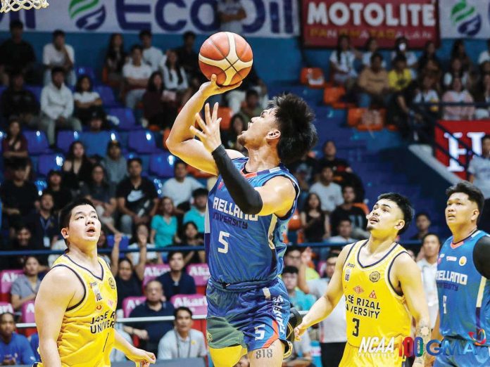 Arellano University Chiefs’ Basti Valencia goes for an inside basket attempt. PHOTO COURTESY OF NCAA/GMA SPORTS