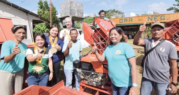 Farmer associations from various local government units in Negros Occidental received rice threshers from the provincial government. NEGROS OCCIDENTAL PIO PHOTO