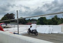 The Department of Public Works and Highways (DPWH) used geofoam technology in the second phase of repairs to the Ungka flyover. The geofoam will assist in leveling the flyover to match its original design. AJ PALCULLO/PN