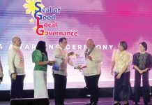 Gov. JC Rahman A. Nava (fourth from left) received the prestigious Seal of Good Local Governance conferred to Guimaras province by the Department of Interior and Local Government on Monday, Dec. 9, 2024. GUIMARAS PUBLIC INFORMATION OFFICE PHOTO