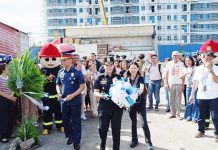 (From left) Bacolod City Police Office director Colonel Joeresty Coronica, Bureau of Fire Protection – Bacolod City fire marshal Supt. Jenny Mae Masip, and Councilor Pao Sy lead the launching of “Oplan Iwas Paputok; Paskong Ligtas, Bagong Taong Maaliwalas” campaign on Wednesday, Dec. 11. BFP-BACOLOD PHOTO