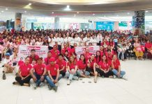 Panay News team poses with over 600 children beneficiaries from barangays Amparo, Balabag, Cabugao Norte, Mali-ao, Pagsanga-an, Pal-agon, Pandac, Tigum, Ungka I, and Ungka II in Pavia, Iloilo.