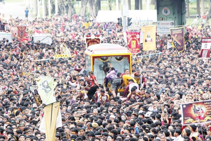 The Jesus Nazareno “Traslacion” procession traversed Ayala Boulevard in Manila on Jan. 9, 2025. The journey started from Quirino Grandstand at 4:41 a.m. and ended at the Minor Basilica and National Shrine of Jesus Nazareno or Quiapo Church. PNA