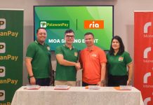 (L-R): Third Librea, President and CEO of PalawanPay, Karlo M. Castro, President and CEO of Palawan Group of Companies; Stephen Peregrino, APAC Regional Director of RIA Money Transfer and Lilian Castro-Selda, Chief Financial Officer of Palawan Group of Companies during the contract signing.