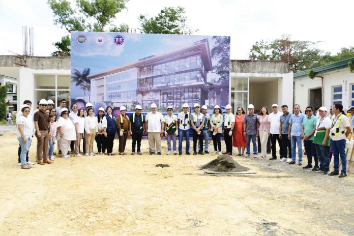 Gov. JC Rahman A. Nava led the groundbreaking ceremony for the Dr. Catalino Gallego Nava Provincial Hospital Outpatient Care Center in San Miguel, Jordan, Guimaras on Thursday, January 23, 2025.