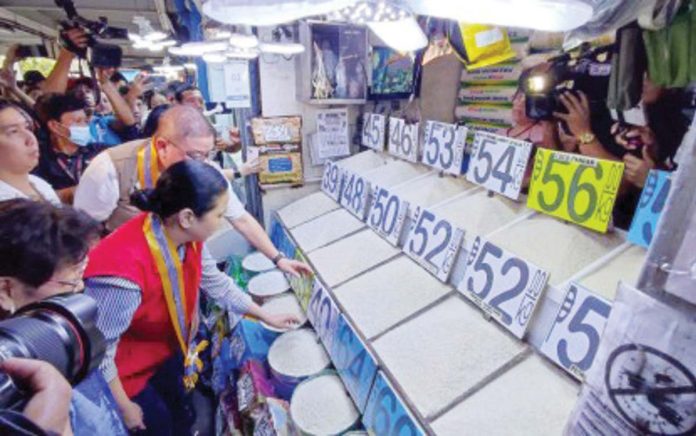 Agriculture Secretary Francisco Tiu Laurel Jr. and Department of Trade and Industry (DTI) Secretary Cristina Roque lead a joint-market inspection at the Mutya ng Pasig Mega Market in Pasig City on Thursday, Jan. 16, 2025. PNA PHOTO BY STEPHANIE SEVILLANO