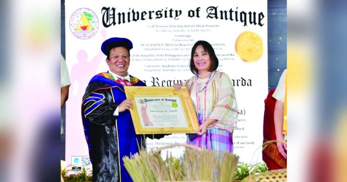 Senator Loren Legarda (right) was conferred an Honoris Causa, Doctor of Humanities by the University of Antique (UA) on Saturday, Jan. 11, 2025. Left photo shows UA president, Dr. Pablo S. Crespo.