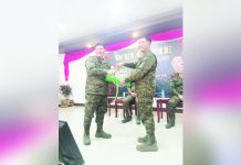 Colonel Nhel Richard Patricio (left) officially assumed as the new commander of the Philippine Army’s 301st Infantry Brigade on Monday, Jan. 27, 2025. Right photo shows outgoing commander Brigadier General Michael Samson.