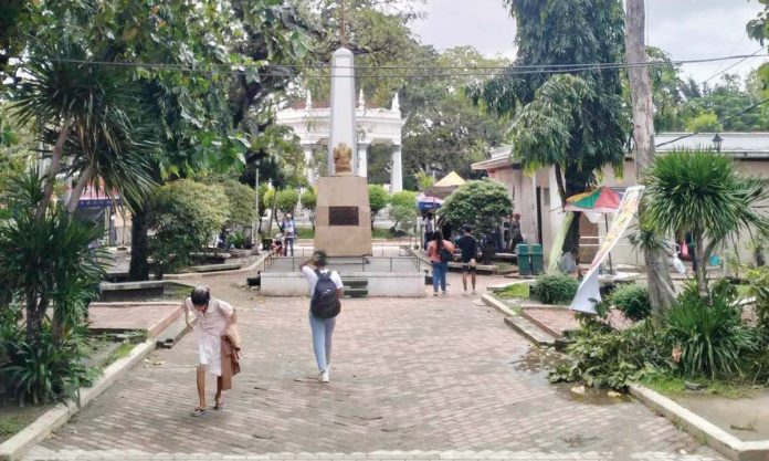 The Bacolod City Government hopes to have a beautiful public plaza by December. This February, the P80-million beautification of the public plaza will commence. WATCHMEN DAILY JOURNAL PHOTO