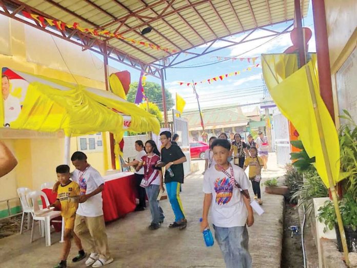 Aklan delegation for the 2025 Western Visayas Regional Athletic Association Meet arrives at Sibalom Central Elementary School and Sibalom National High School in Sibalom, Antique. PHOTO COURTESY OF BACAOCO & VICENTE - CDC ANTIQUE