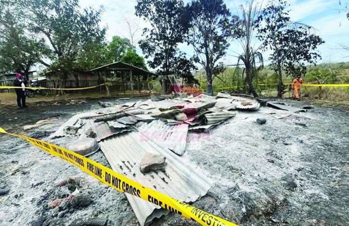 A house in Sitio Pantad, Barangay Igcalawagan, Tobias Fornier, Antique was completely gutted by flames that originated from the kitchen on Feb. 25, 2025. 104.5 BRIGADA SAN JOSE – ANTIQUE/FACEBOOK PHOTO