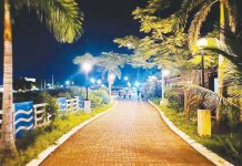 Iloilo Esplanade, a popular spot for leisurely strolls and scenic views, turned into a scene of distress on Feb. 10. A woman jogging near the Quirino Bridge along Muelle Loney Street in Iloilo City was robbed at knifepoint by five juvenile escapees from Balay Dalayunan, a city government-run halfway house for distressed youth in Bo. Obrero, Lapuz district. JERRY TREÑAS/FACEBOOK PHOTO