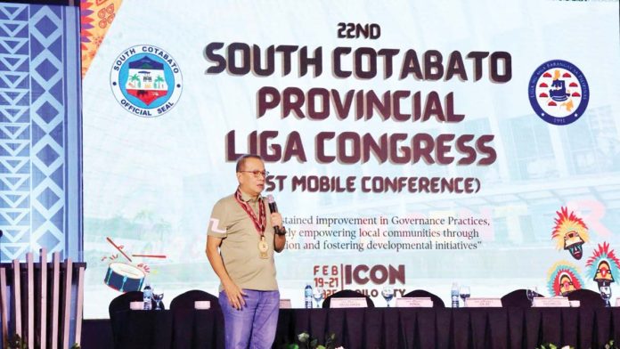 Iloilo Provincial Administrator Dr. Raul Banias stood in for Iloilo’s Gov. Arthur Defensor Jr. and Uswag Ilonggo party-list’s Rep. Jojo Ang at the opening ceremony of the 22nd South Cotabato Provincial Liga Congress on February 20, 2025, at the Iloilo Convention Center.