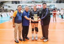 Passi City, Iloilo’s Abigail Marano of Chery Tiggo Crossovers receives a plaque of appreciation from Gametime Sports’ Rodolfo Go Villaruz, Passi City’s Mayor Stephen Palmares, and Department of Agrarian Reform’s Undersecretary Jesry Palmares. PHOTO COURTESY OF PVL