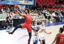 NorthPort Batang Pier’s Kadeem Jack scoops for a layup. PBA PHOTO