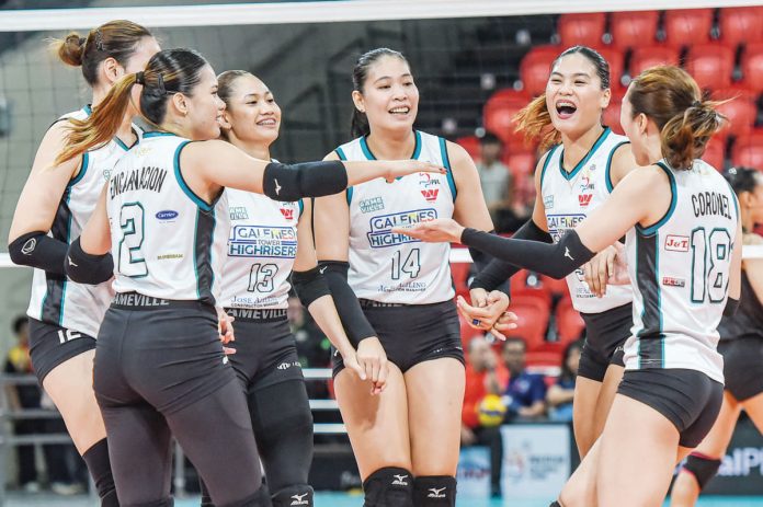 Galeries Tower Highrisers reaches their first-ever PVL quarterfinals appearance after their upset win over Cignal HD Spikers. PVL PHOTO