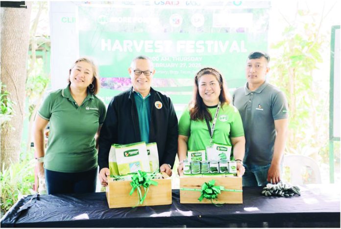 (From left): MORE Power AVP for Human Capital Management Daphne Karina De Pedro; Iloilo City Government agriculturist Ynigo Garingalao; MORE Power VP for Marketing and Corporate Affairs and Customer Care Department, Ma. Cristina D. Cabalhin, and Allied Botanical’s Erwin Elmido. Garingalao receives seeds from MORE Power and Allied Botanical for the Uswag Nursery. This initiative promotes urban gardening and sustainability in Iloilo City.