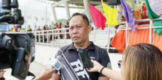 The Department of Tourism Region 6 is hoping to have more international direct flights to and from Iloilo following the resumption of flights from Iloilo to Hong Kong and from Iloilo to Singapore last year. Photo shows arriving passengers from Singapore claiming their baggage at the baggage claim area of the Iloilo International Airport. PHOTO COURTESY OF PDEA REGION 6