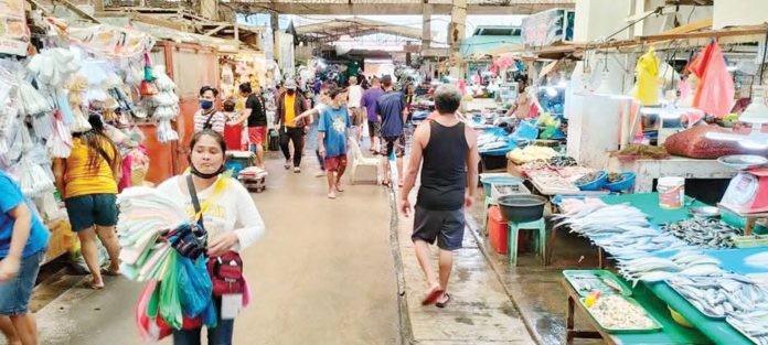 Data from the Philippine Statistics Authority showed that food price inflation — which eased to 2.6 percent from 3.8 percent in the previous month — was the main reason for the slower price gains in February 2025. PN FILE PHOTO