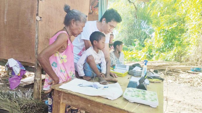 The Center for Heritage and Indigenous Cultures team of the University of San Agustin-Iloilo conducts Paghinun-anon (community dialogue) with Ati leaders of Karibohan Ki Mama Ete Ki Dumarao Corp. in Barangay Aglalana, Dumarao, Capiz in January this year.